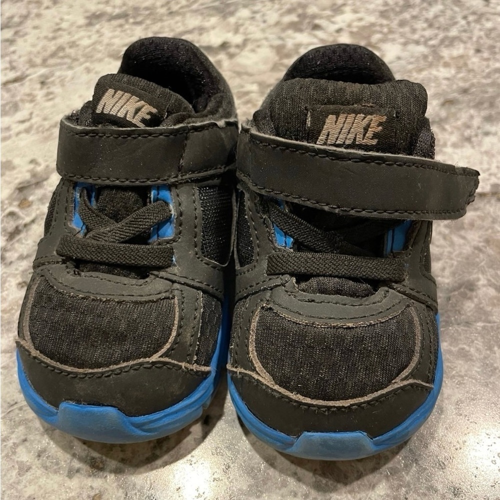 Nike Black and Blue toddler Sneakers